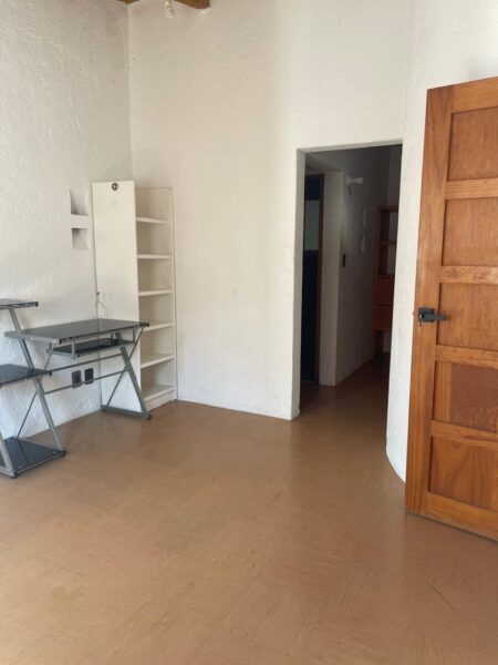 Renta de Departamento Semi amueblado en Fracc Milenio lll Qro Mex