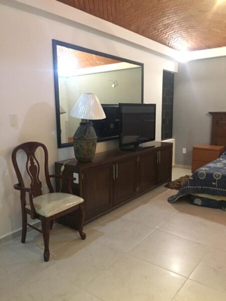 Renta Departamento Amueblado en fracc. Milenio lll Qro Mex