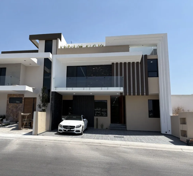 Casa Nueva en Venta en Lomas de Juriquilla, Qro.