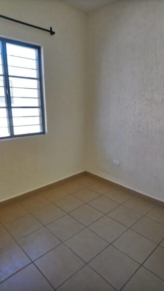 Casa en renta en condominio cerrado en Rincones del Marqués, Qro.
