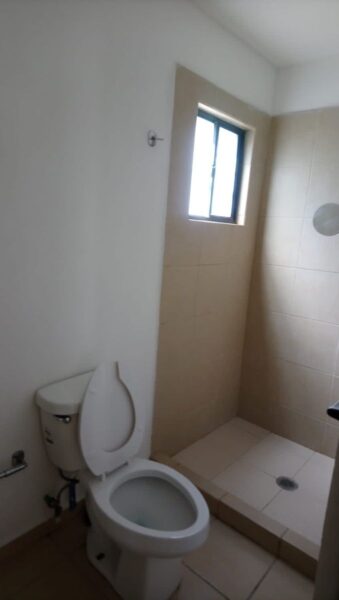 Casa en renta en condominio cerrado en Rincones del Marqués, Qro.