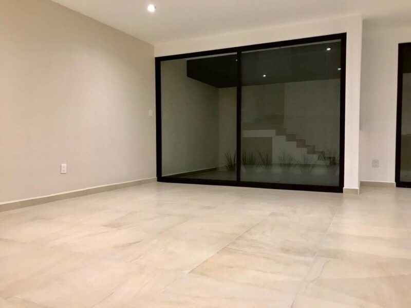 Casa hermosa en renta en Fracc. Milenio III, Qro