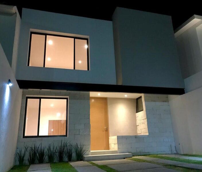 Casa hermosa en renta en Fracc. Milenio III, Qro