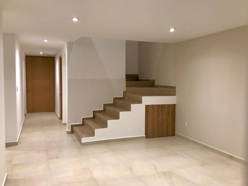 Casa hermosa en renta en Fracc. Milenio III, Qro