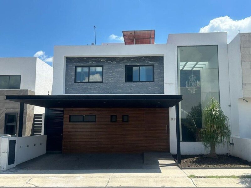 Casa Venta/Renta en Misión San Jerónimo Qro Mex