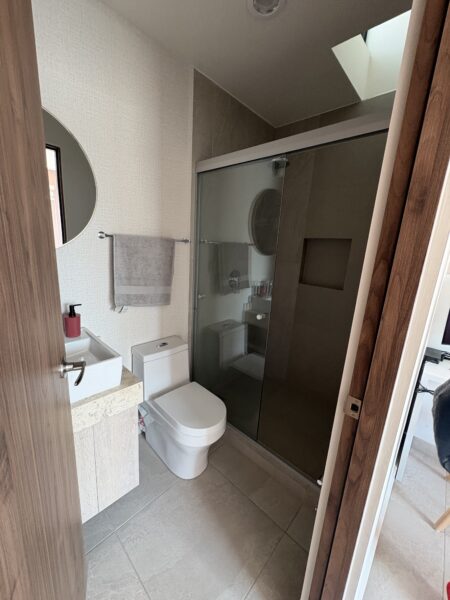 Venta casa en condominio en la Vista Residencial Qro