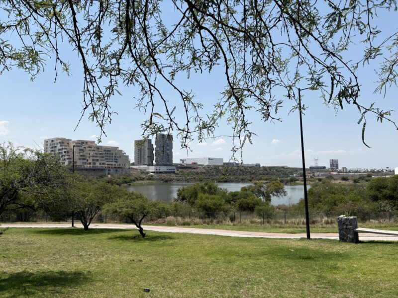 Venta casa en condominio en la Vista Residencial Qro