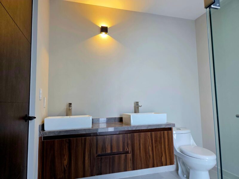 Casa de autor en Venta en condominio Ikaya Zakia , El Marqués Qro. Mex.