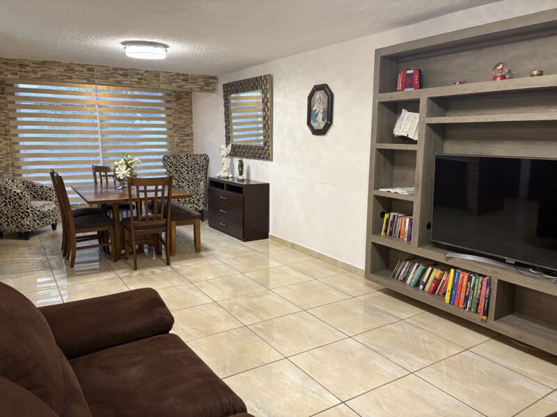 Casa Amueblada en Condominio Paraíso Juriquilla Qro. Mex.