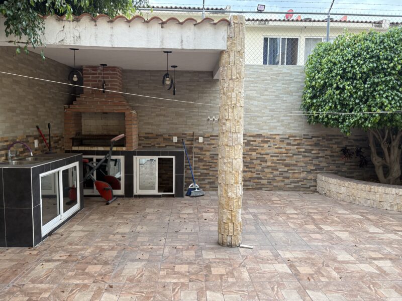 Casa Amueblada en Condominio Paraíso Juriquilla Qro. Mex.