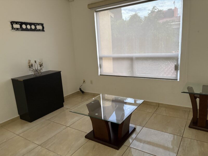 Casa Amueblada en Condominio Paraíso Juriquilla Qro. Mex.