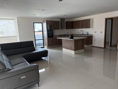 Pent House en Renta en Fracc. Milenio lll Qro. Mex.
