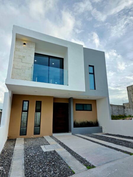 Casa de autor en Venta en condominio Ikaya Zakia , El Marqués Qro. Mex.