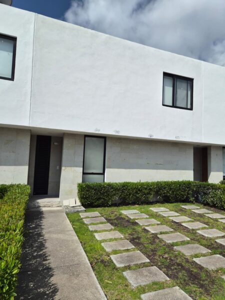 Casa en Renta en Condominio Dali, Zibatá El Marqués Qro. Mex.