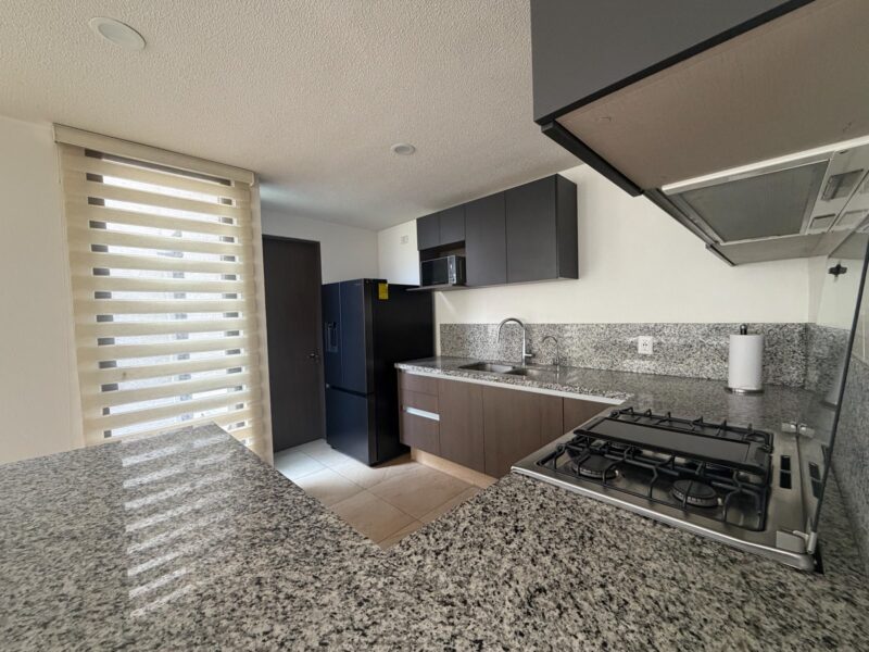Casa en Renta sin muebles en Condominio Loretta , Altos Juriquilla Qro.Mex.