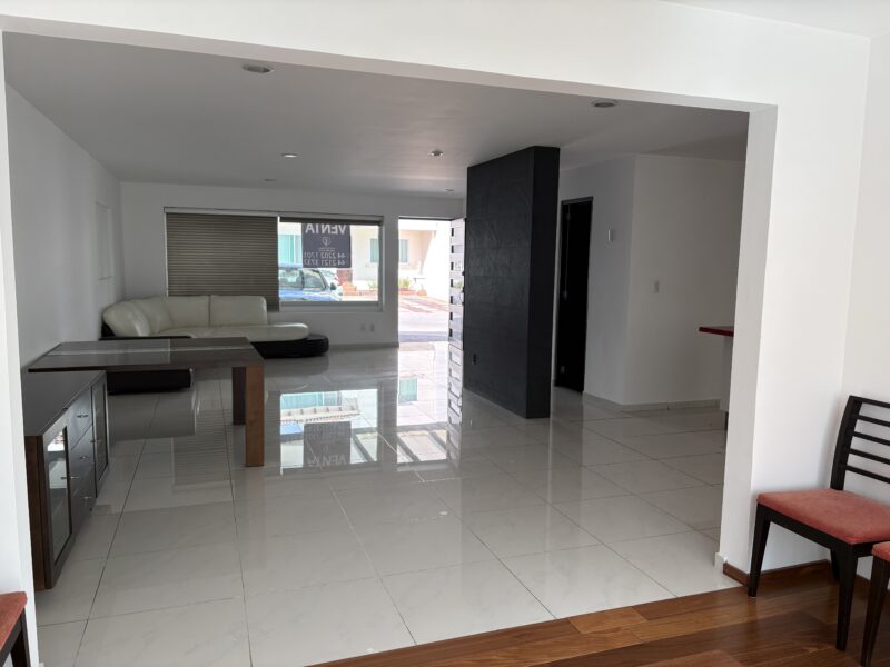 Casa en Venta en Condominio Alborada Fracc. Milenio lll Qro. Mex.