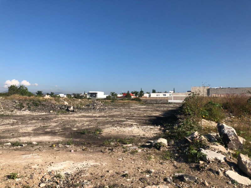 Terreno en Venta sobre Fray Junipero Serra Juriquilla Qro. Mex.
