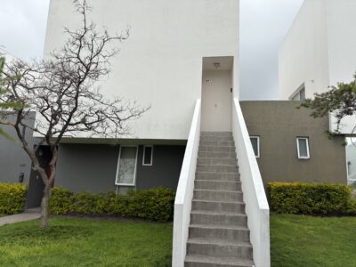 Casa en Renta en Condominio Tres Deseos en El Mirador El Marqués Qro. Mex .