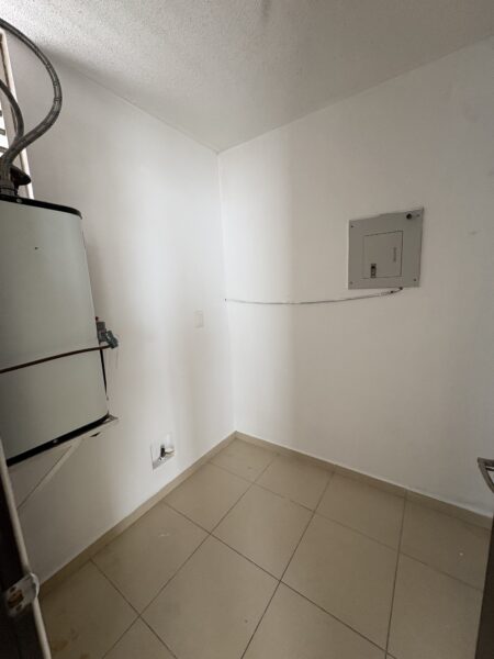 Casa en Renta en Condominio Tres Deseos en El Mirador El Marqués Qro. Mex .