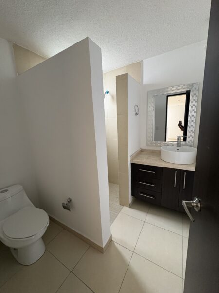 Casa en Renta en Condominio Tres Deseos en El Mirador El Marqués Qro. Mex .
