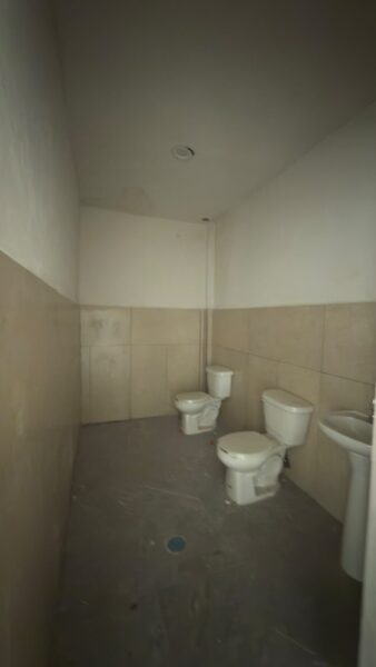 Venta Bodega Comercial en Col. Loma Bonita Qro. Mex .