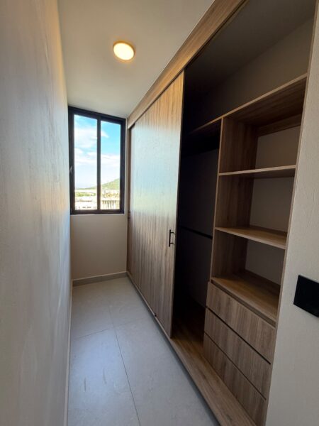 Casa en Venta en Fracc. Capital Sur, El Marqués Qro. Mex .
