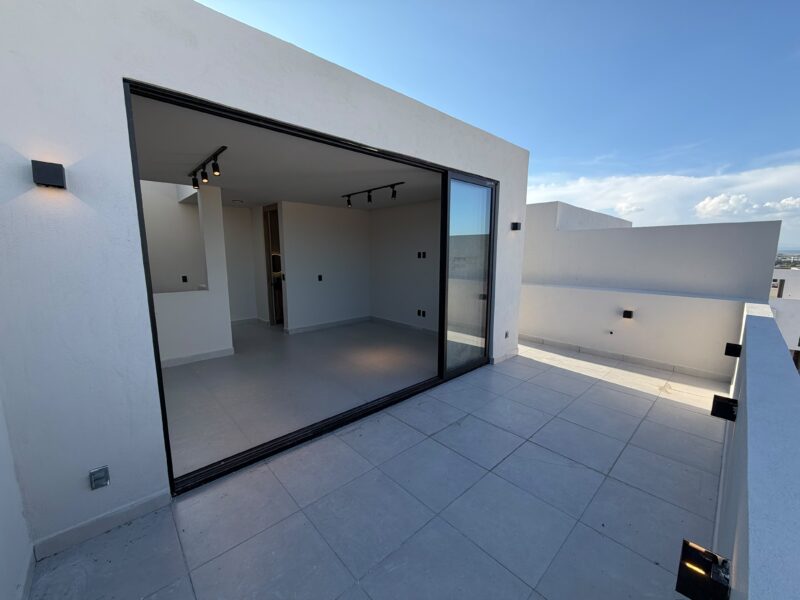 Casa en Venta en Fracc. Capital Sur, El Marqués Qro. Mex .
