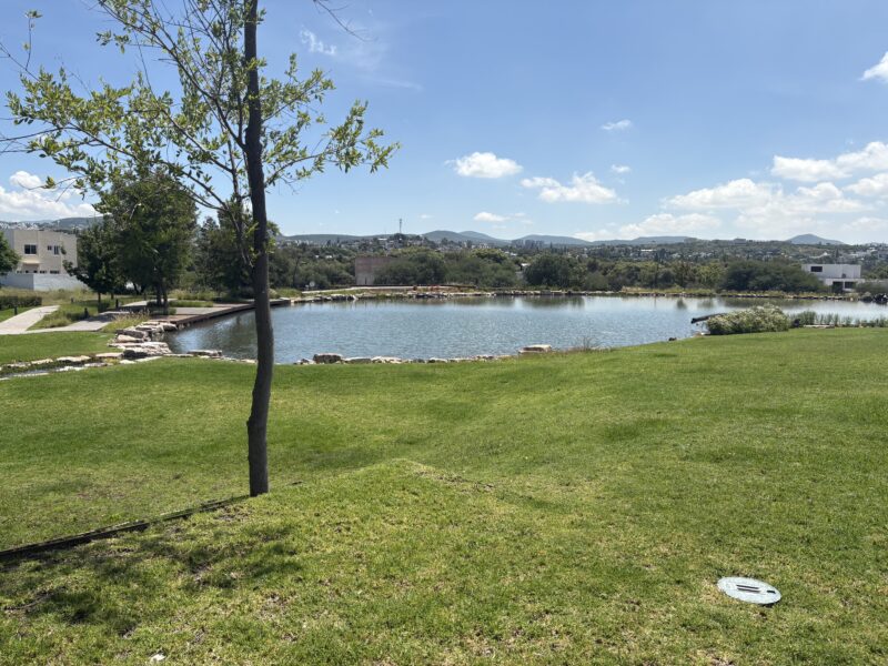 Lotes Habitacionales en Venta en Cumbres del Lago Juriquilla Qro. Mex.