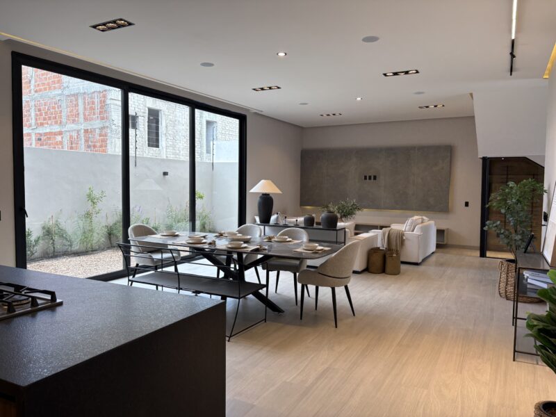 Residencia en Venta Fracc. La Vista Grand Queretaro Mex.