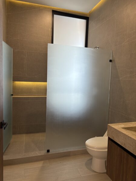 Residencia en Venta Fracc. La Vista Grand Queretaro Mex.