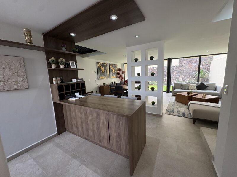 Casa en Venta en Condominio con Amenidades en Zibatá Qro. Mex