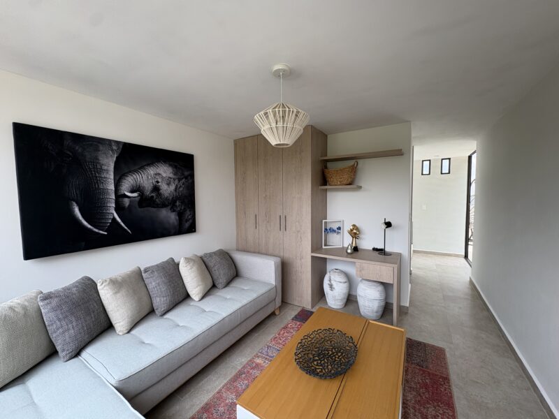Casa en Venta en Condominio con Amenidades en Zibatá Qro. Mex
