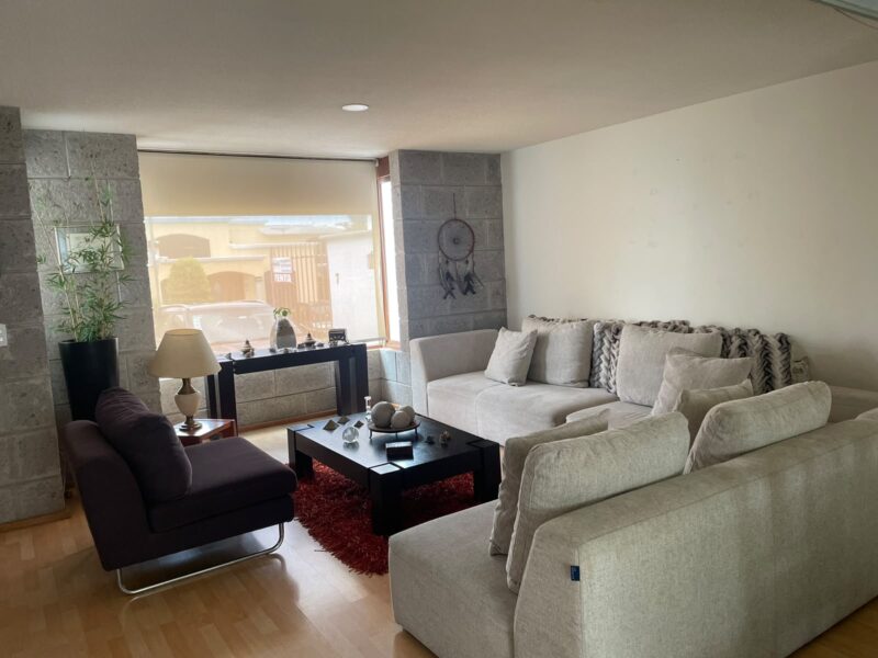 Casa en Venta en Privada Arboledas Qro. Mex