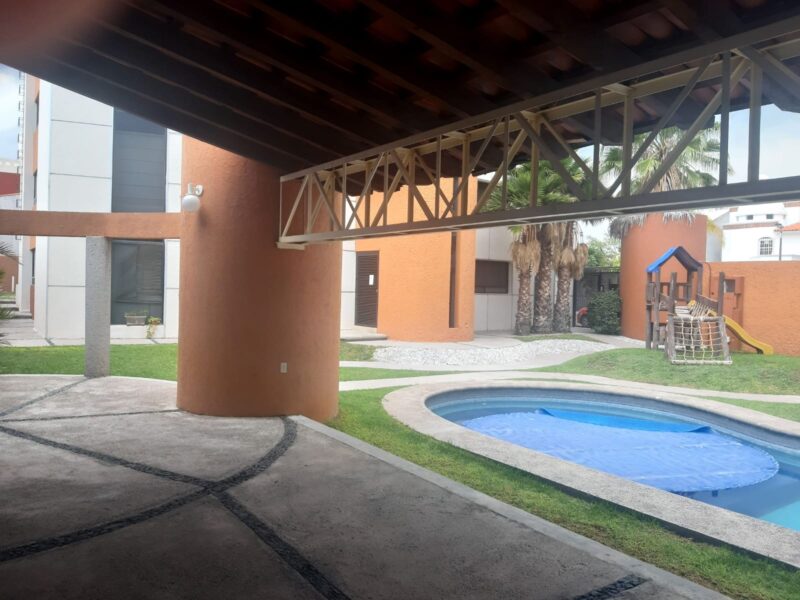 Departamento Amueblado en Fracc Milenio llQro
