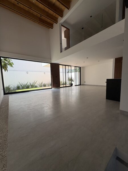 Casa en Venta en Condominio en Zibatá El Marqués Qro Mex