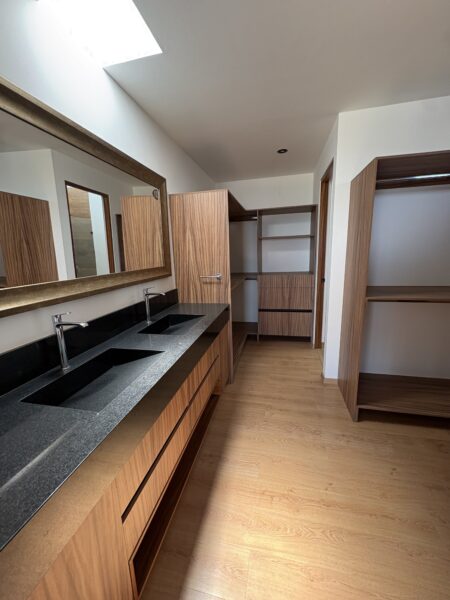 Casa en Venta en Condominio en Zibatá El Marqués Qro Mex