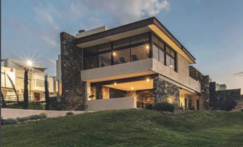 Casa en Renta en Condominio con Amenidades en Zibatá El Marqués Qro. Mex.