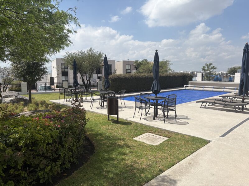 Departamento en Preventa en Torre de piedra Jacarandás El Refugio Qro. Mex